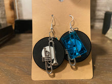 Load image into Gallery viewer, R&amp;B earrings (Records and Blues)
