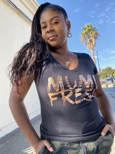 Mumu Fresh Black & Gold Women’s V Neck T Shirt